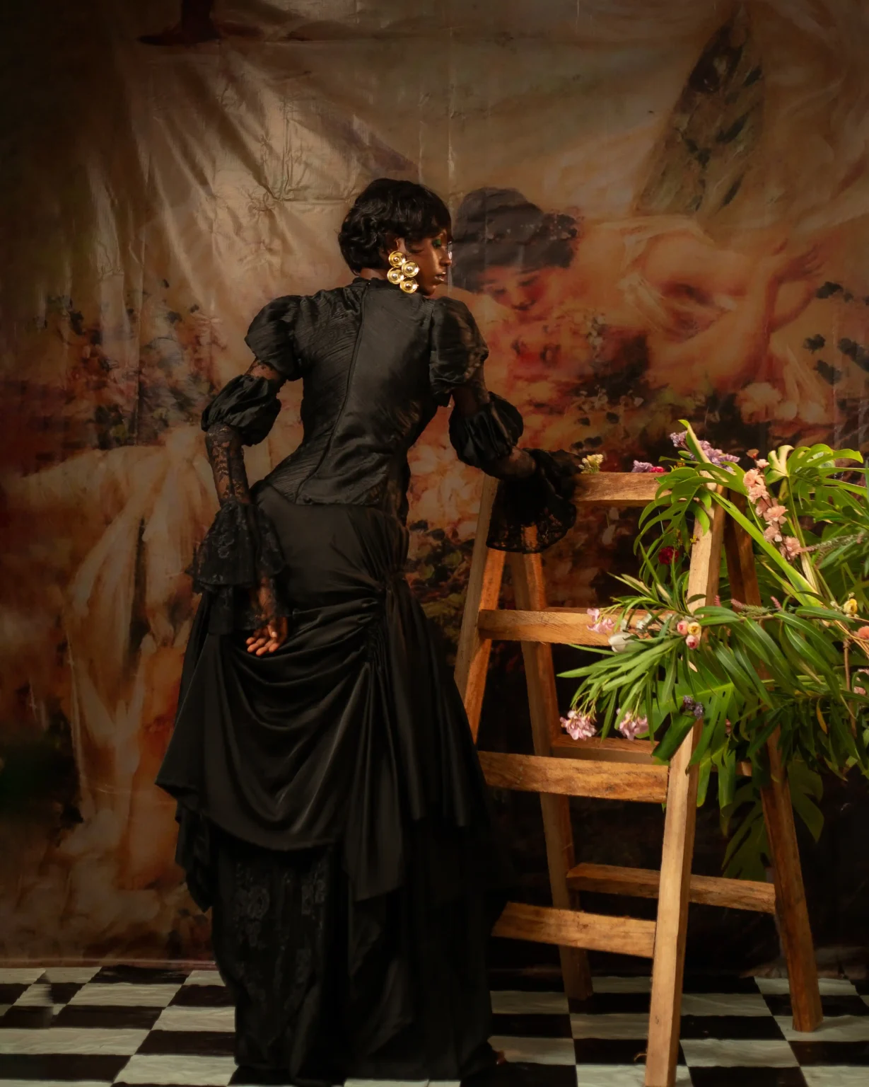 Look 16 - The Black Dress